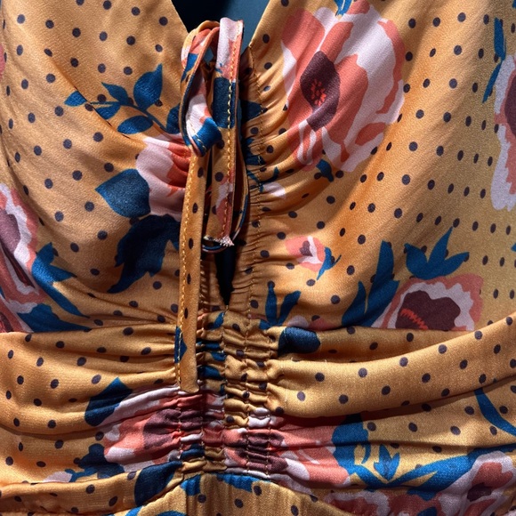 𐙚⋆˚✿˖° BEYOND the RADAR Floral Print Casual Dress Neutral 𐙚⋆˚✿˖° - Picture 12 of 13